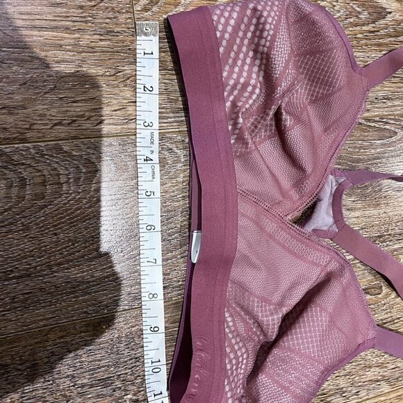 Lululemon Awake To Lace BraPlumful / Smoky Blush 32 D - Picture 4 of 6